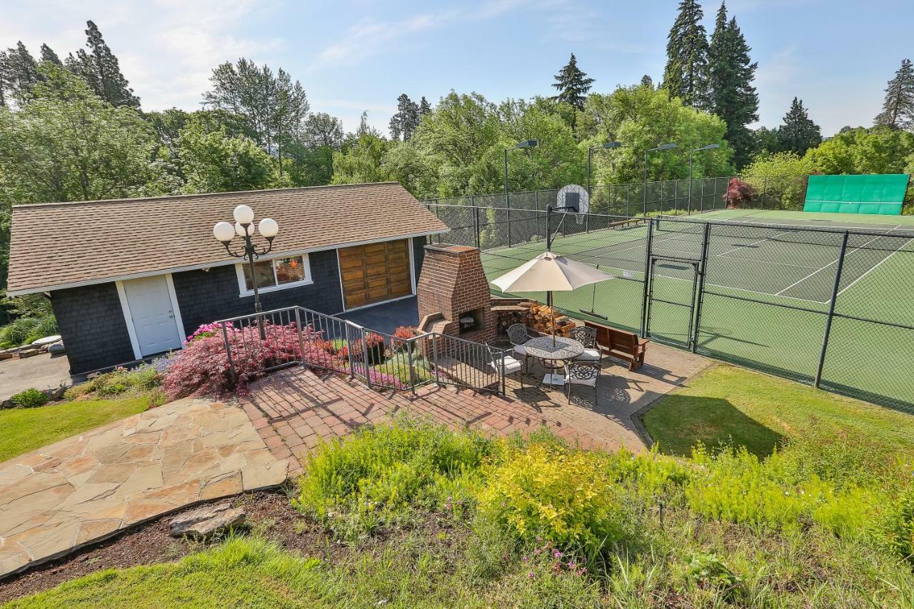 Brookside Bed & Breakfast Hood River Exteriér fotografie
